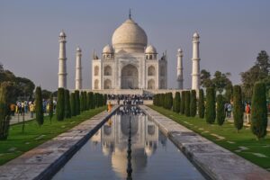 中洲で楽しむもつ鍋を使った観光旅行のおすすめは？