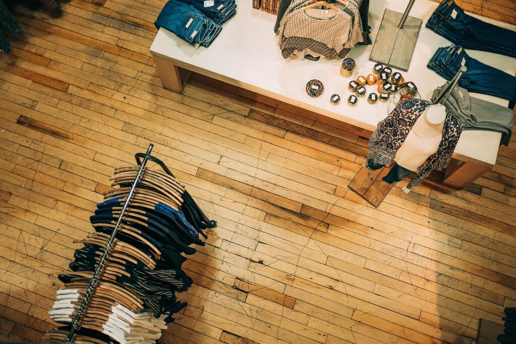中洲でもつ鍋の臭みが少ない店はどこですか？