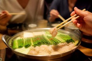 中洲でもつ鍋を楽しむための予約テーブルの取り方は？